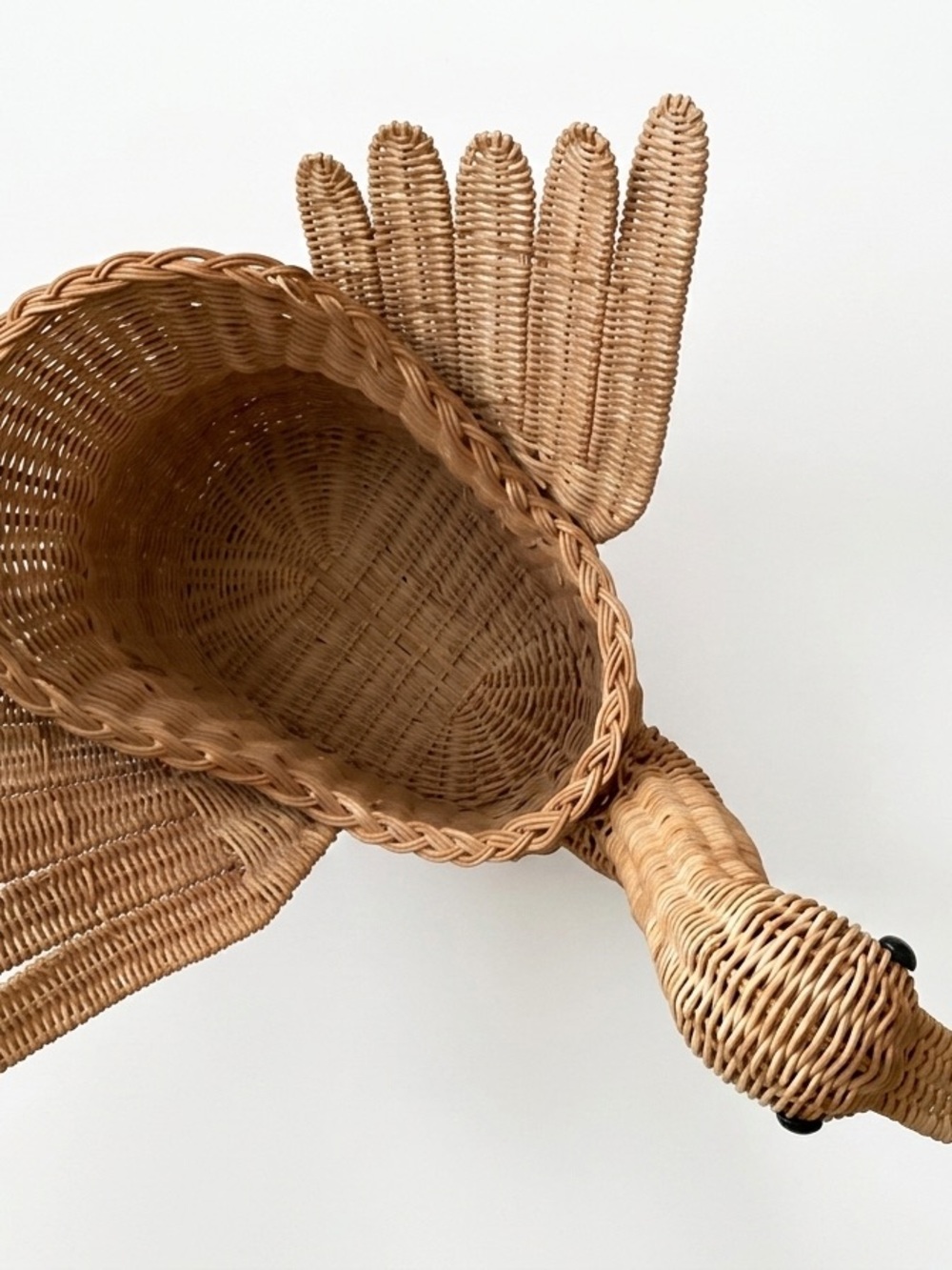 Original Handwoven Goose Basket - Picture 6 of 7